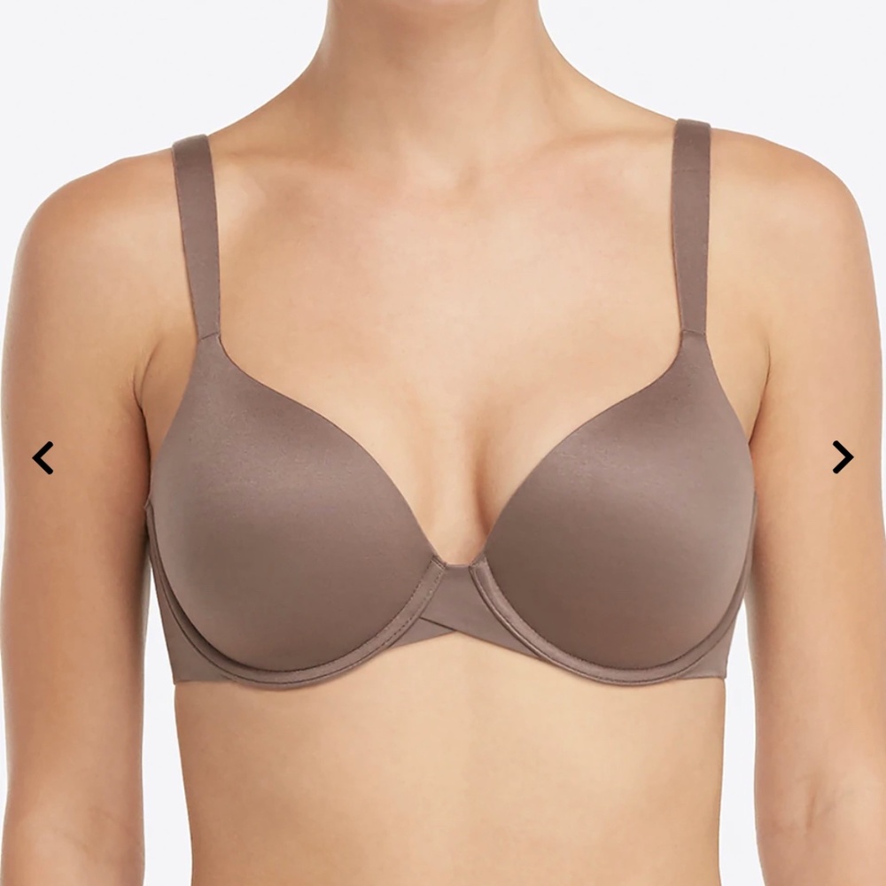 34D - Never Worn - SPANX Pillow Cup Signature Push-Up Plunge Bra